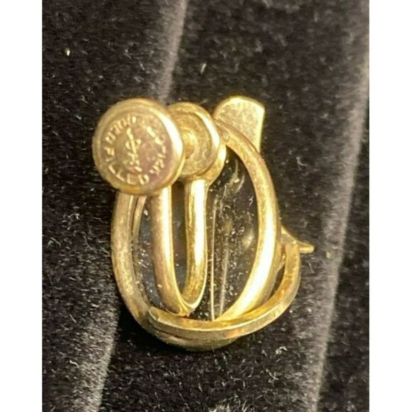 Vintage 12K G.F. and Black Onyx Screw-Back Earrings - Picture 5 of 6